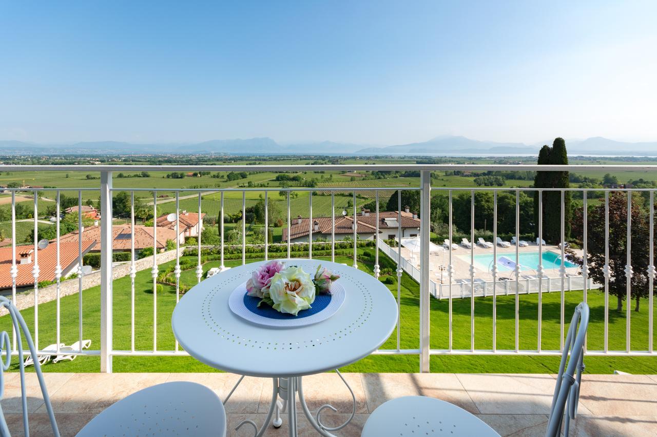 Relais Villa Belvedere & Spa Only Adults Pozzolengo Room photo